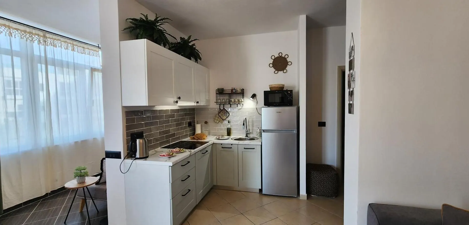 Tropic Apartment Durres