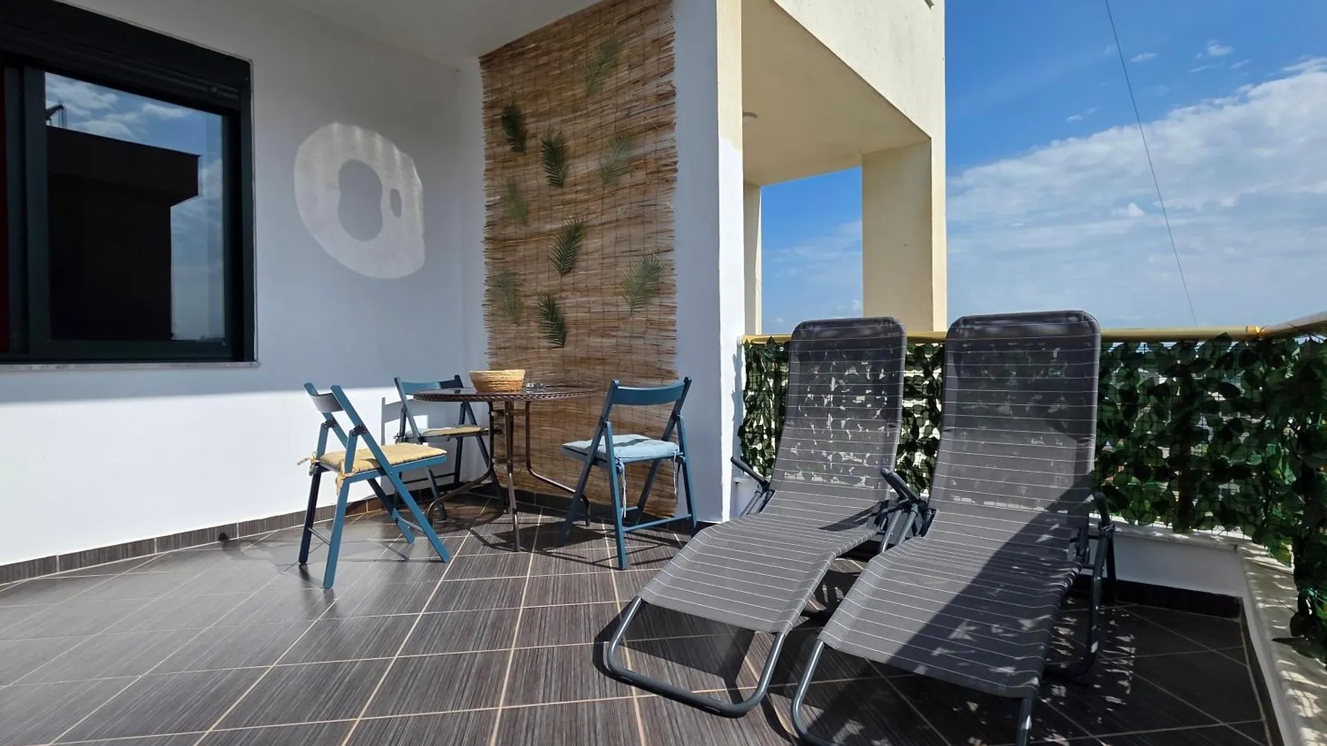 Tropic Apartment Durres Albania
